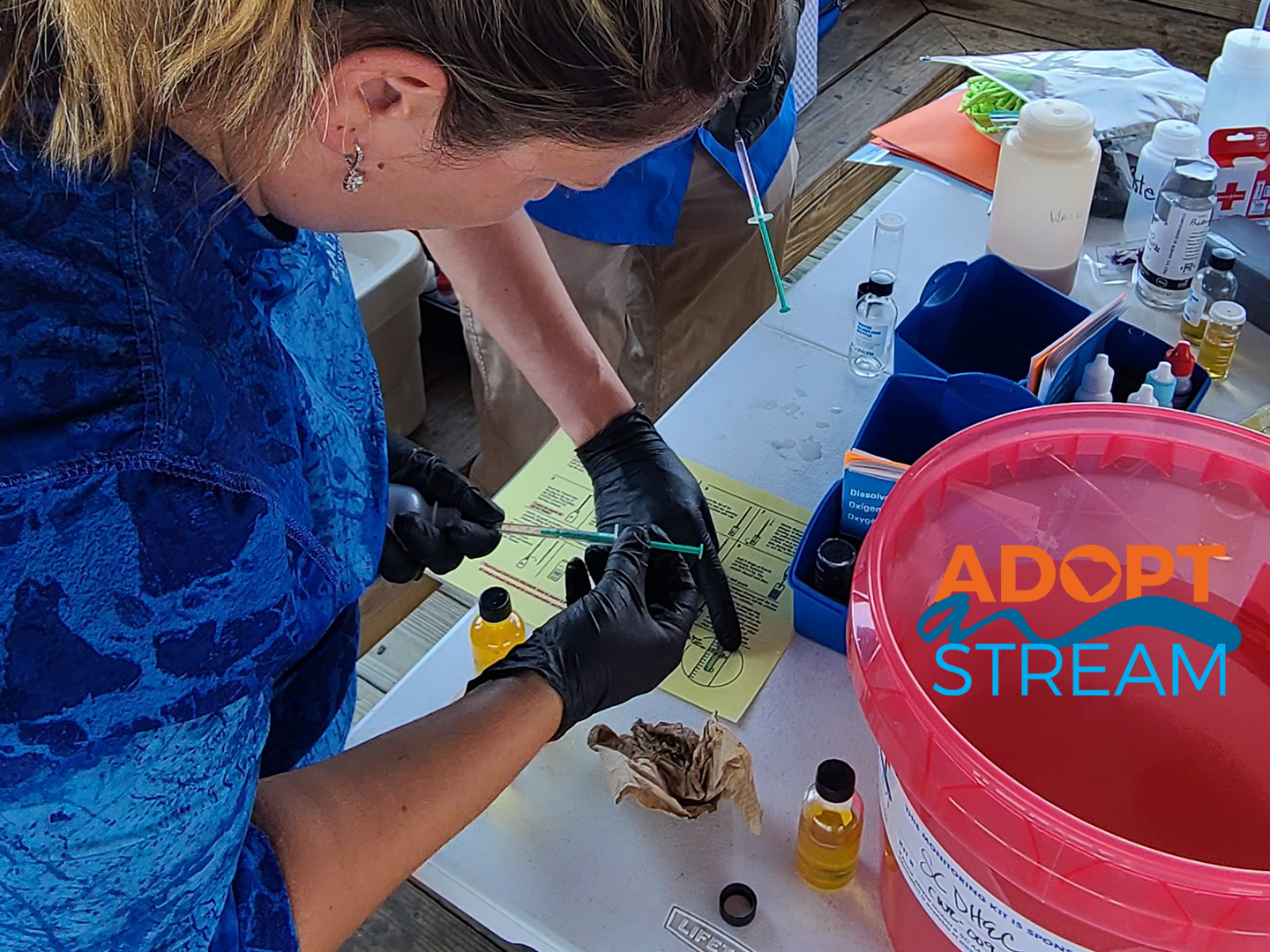 Volunteers monitor water quality for the SC AAS program